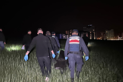 Yaşlı Adamı Tarlada Bıçaklayarak Öldürdü!