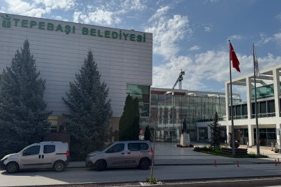 Tepebaşı Belediyesi'ne operasyon: 20 gözaltı