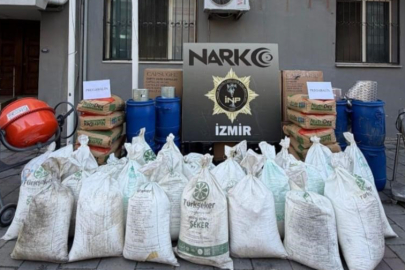 İzmir'de Uyuşturucu Operasyonu