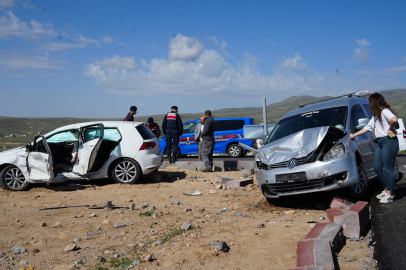 Niğde'de Feci Kaza: 7 Yaralı
