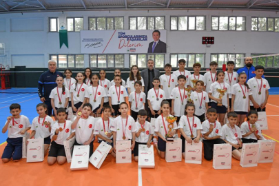 Osmangazi Belediyespor’dan badmintonda tarihi başarı