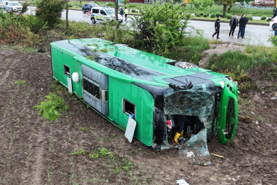 Çanakkale'de feci kaza: 46 yaralı