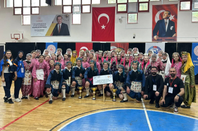 İnegöl Belediyesi Halk Dansları Ekibi Türkiye finallerine yükseldi