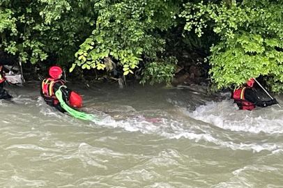 Giresun'da dereye düşen kişiyi arama çalışmaları 2'nci gününde sürüyor