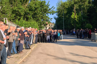 Cerrah’ta 60 Yıllık Bayramlaşma Geleneği Sürdü