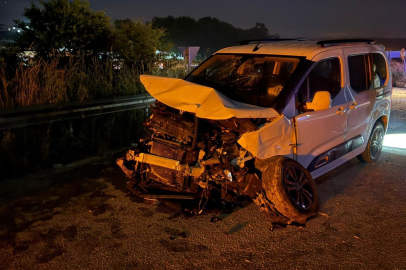 Sakarya'da Feci Kaza: 4 Yaralı