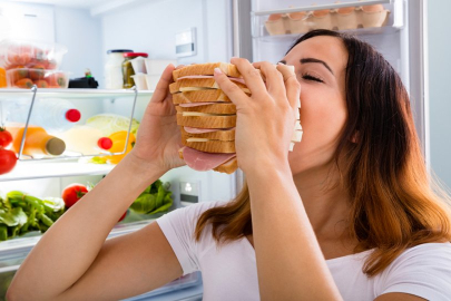 Büyüyen Porsiyonlar, Artan Obezite: Fazla Tüketim Alarm Veriyor