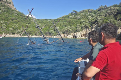 Gezi teknesi battı, yolcular tahliye edildi