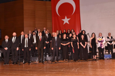 Sağlık Çalışanlarından Türk Halk Müziği Konseri