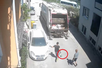 Temizlik işçilerinin topla eğlendiği anlar kamerada