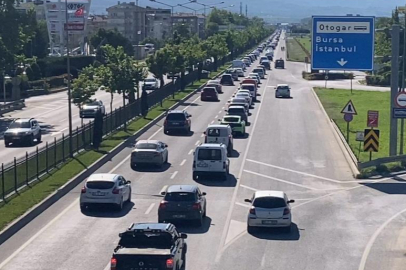Bayram dönüş trafiği İnegöl'de yoğunlaştı