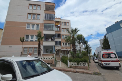 Mahallede panik: Genç kadın 2 saat sonra ikna oldu