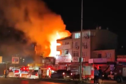 Bursa'da iki katlı ev alev topuna döndü