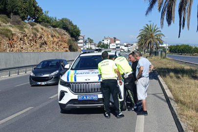 Trafikte Faciadan Dönüldü: Sürücü Sara Nöbeti Geçirdi
