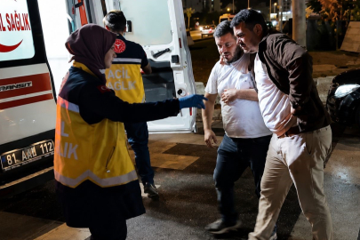 İki Otomobil Çarpıştı: 5 Yaralı