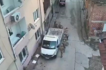 Zehir tacirlerine şafak baskını kamerada : 58 tutuklama