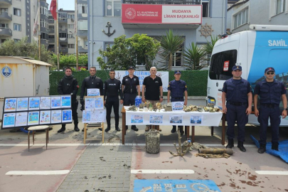 Polis bu kez mavi vatan için temizlik operasyonu yaptı