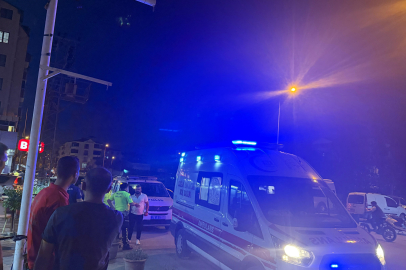 Yolun Karşısına Geçmek İsterken Otomobil Çarptı