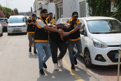 Adana'da aile içi anlaşmazlık sokakta kavgaya dönüştü!