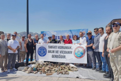 Gemlik Körfezi’nden çıkan atıklar kirliliğin boyutunu ortaya koydu