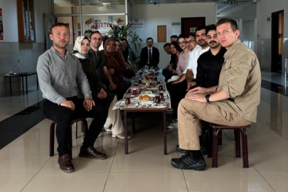 Karacabey Adliyesi’ne sabah en erken gelen personele sürpriz kahvaltı