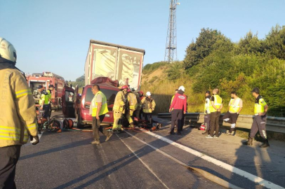 Kuzey Marmara Otoyolu'nda feci kaza: 1'i bebek 3 kişi hayatını kaybetti