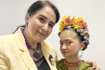 Frida Kahlo’nun eserleri, Bursa’da canlı tabloya dönüştü