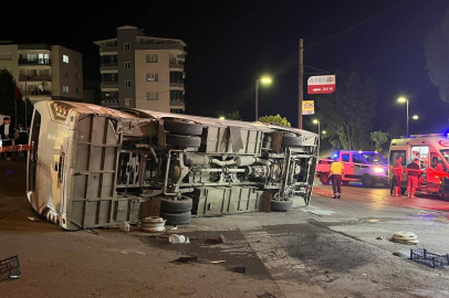 İzmir'de Korkunç Kaza: 4 Yaralı
