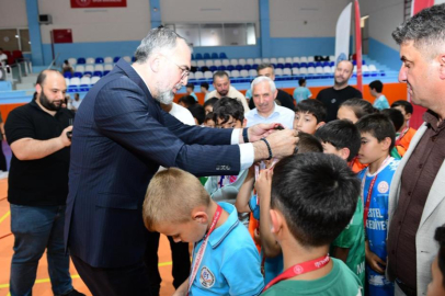 Kestel Belediyesi’nden genç sporculara çifte destek