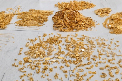 Sınır Kapısı'nda 5 kilo altın yakalandı