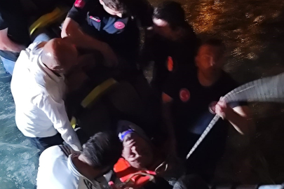 Kamyonet Dereye Uçtu: 1 Yaralı