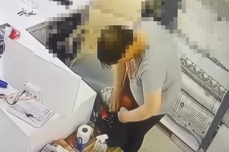 Çanta Hırsızı Kameralara Yakalandı