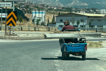 Trafikte İlginç Görüntüler Kamerada