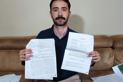 Ceza alınca ABD'ye giden genç Interpol ile aranması çıkartılarak yakalanıp, Türkiye'ye iade edildi