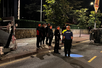 Kontrolden çıkan araç yan yattı: 2 yaralı