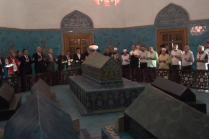 Osmanlı’nın Birlik Mimarı Çelebi Mehmed Han Bursa’da Dualarla Anıldı
