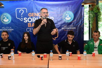 Gençler sordu Başkan Erol cevapladı