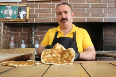 Ucuza lahmacun sattığı için şikayet edilen esnaf: "Yüzde 15 karla satıyorum"