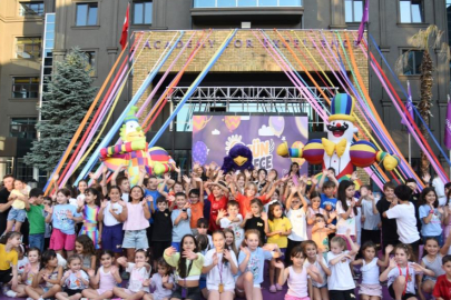 Şahinkaya Eğitim Kurumları eğitim yılını festivalle tamamladı