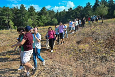 Görme engelli gençler yaz kampında buluştu
