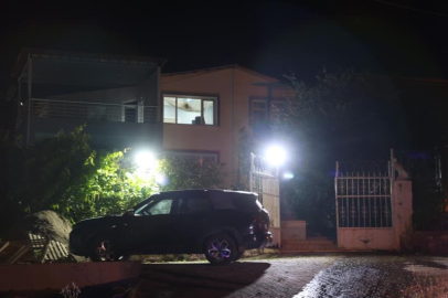 Husumetlilerinin olduğu eve kurşun yağdırdılar: 4 yaralı