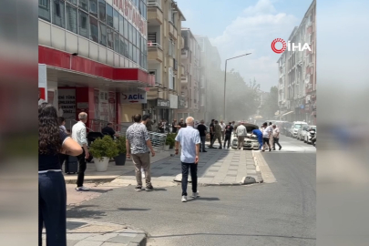 Lüks araç alevlere teslim oldu