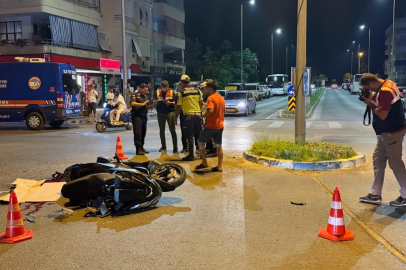 Motosiklet ile Hafif Ticari Araç Çarpıştı: 1 Yaralı