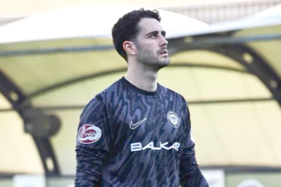 Bursaspor kaleci Ahmet Said Kıvanç'ı renklerine bağladı
