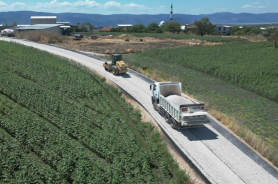 Büyükşehir Nilüfer'de yolları yeniliyor