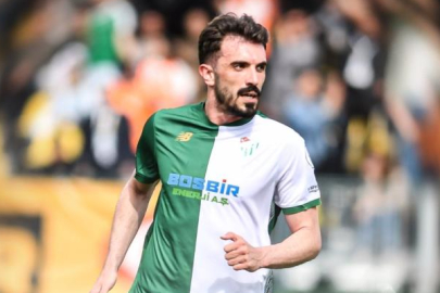Bursaspor, Hakkı Türker ile yolarını ayırdı