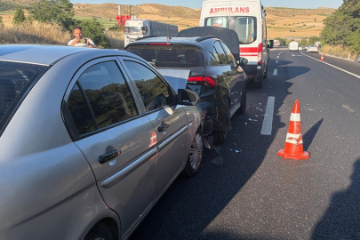 Bilecik'te Zincirleme Kaza: 2 Yaralı