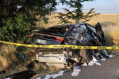 Kaza sonrası ortalık savaş alanına döndü: Aynı aileden 3 ölü 1 yaralı