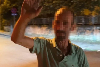 Bisikletiyle polislerin yanına geldi, 20 kat alkollü çıktı, kameraya şarkı söyledi