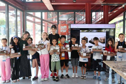 Nilüfer'de Çocuklar Tatilde Hem Öğrendi Hem Keşfetti